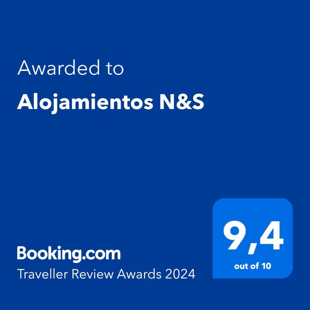 Alojamientos N&S ラ・フォルトゥナ エクステリア 写真