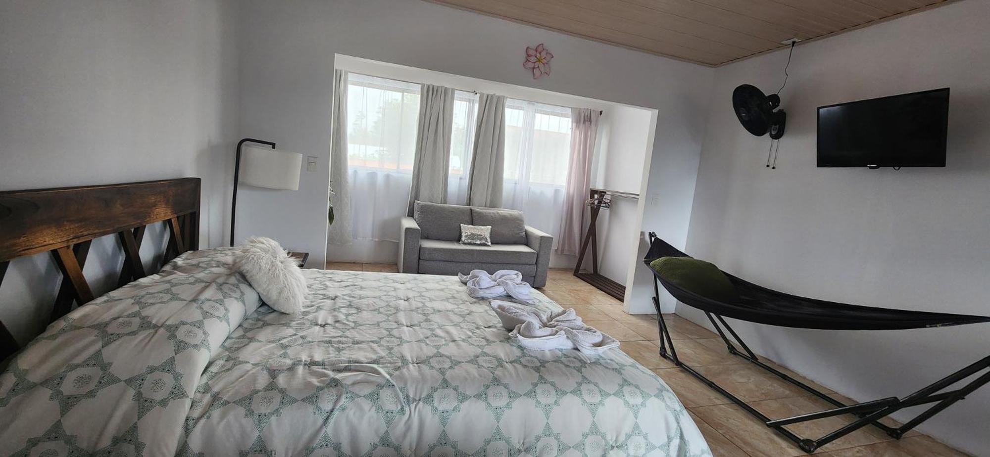 Alojamientos N&S ラ・フォルトゥナ 部屋 写真